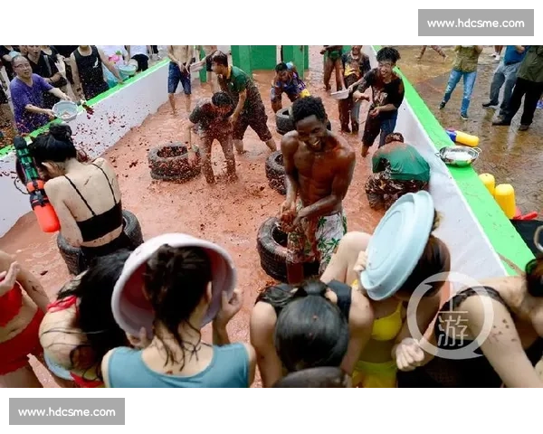 《激情四溢的水枪大战 欢聚一堂共享夏日狂欢与竞技乐趣》